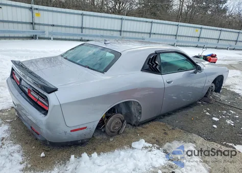 2016 Dodge Challenger R/T Scat Pack z USA, uszkodzony, nr VIN 2C3CDZFJ9GH265337